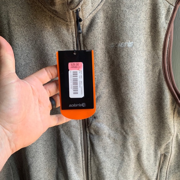 Men’s zip up vest - Picture 4 of 4